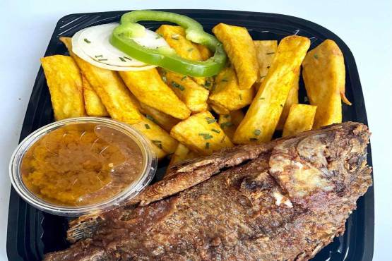Yam chips with Tilapia 