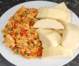 Yam with Egg Stew